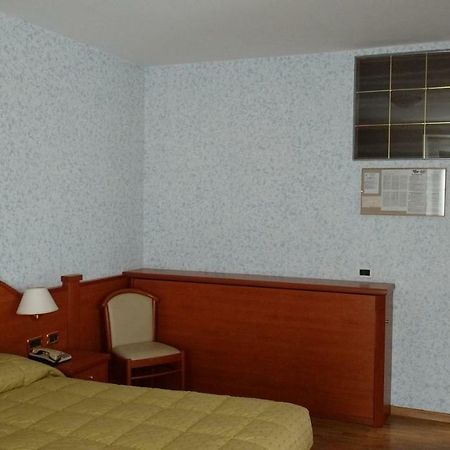 Hotel Concordia Levico Terme Buitenkant foto