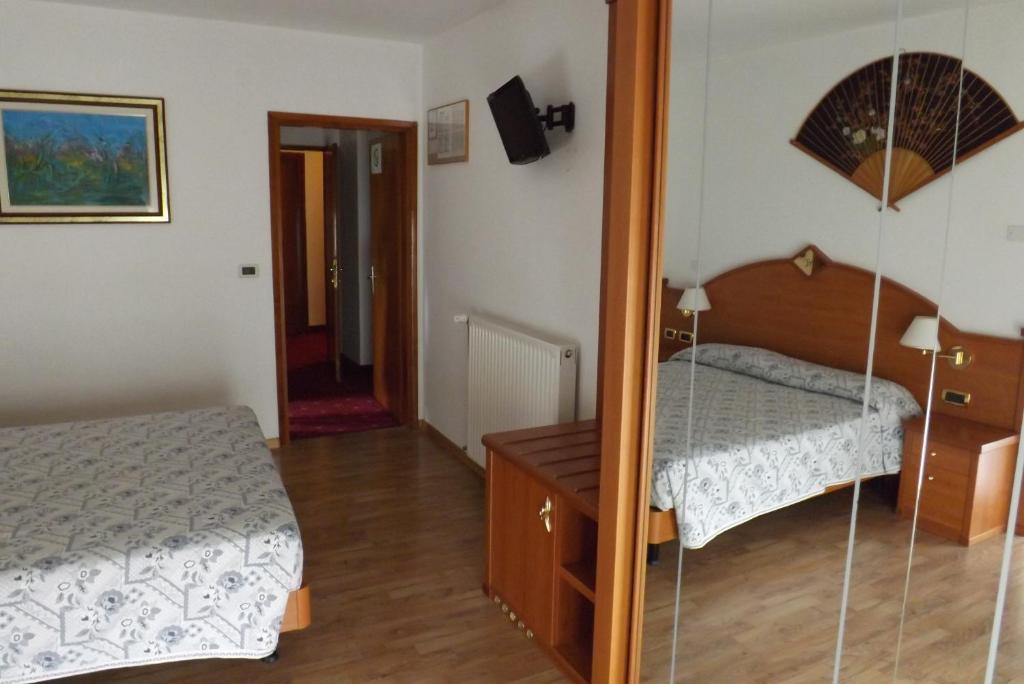 Hotel Concordia Levico Terme Buitenkant foto